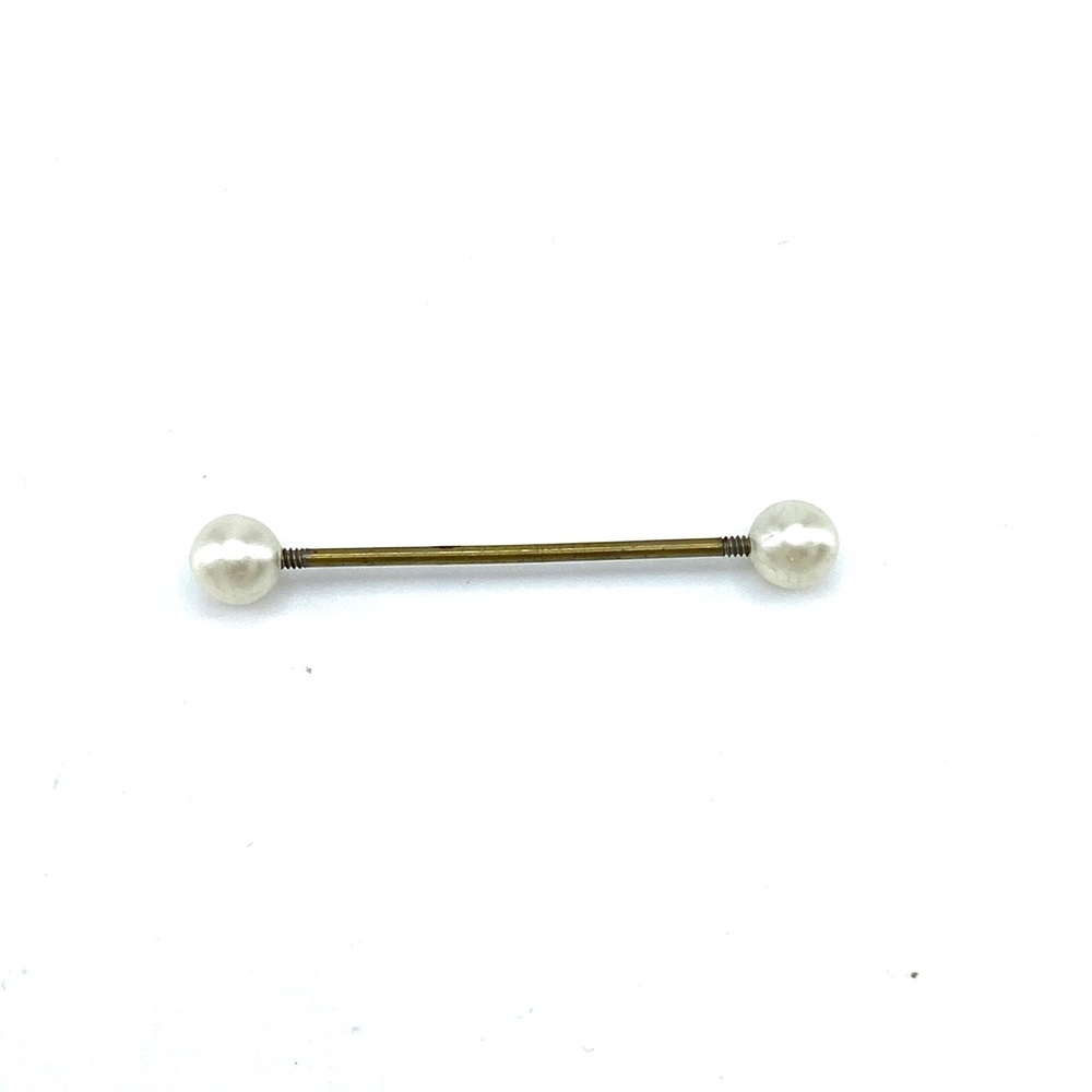 Vintage Pearl Tie Bar Screw Back Ends